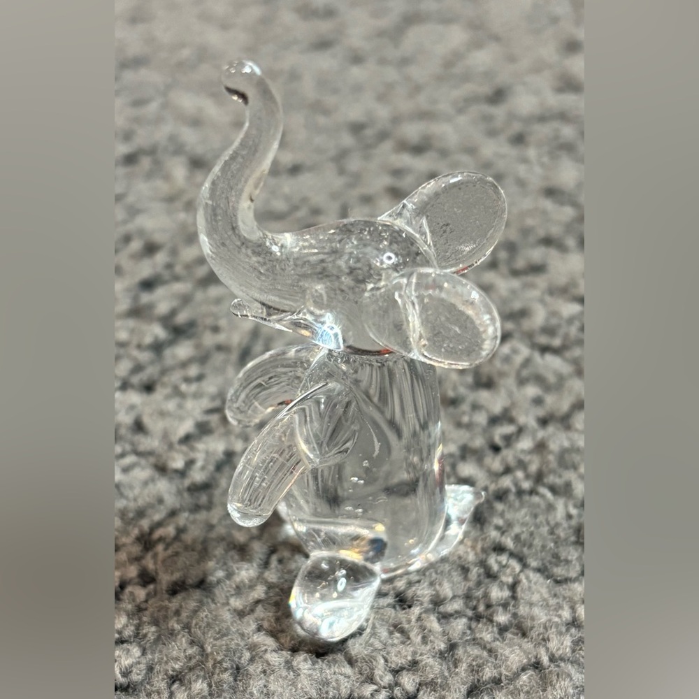 Mini Clear Glass Elephant Figurine 2.75”